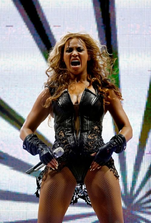 Beyonce Superbowl Yell